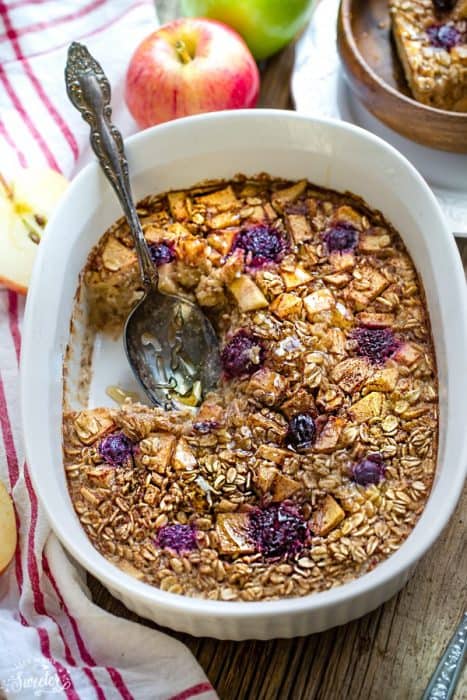 Cinnamon Apple Maple Baked Oatmeal makes the perfect easy make-ahead breakfast or healthy brunch. Best of all, this recipe takes just minutes to assemble for a comforting fall dish.