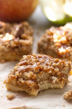 Caramel Apple Pie Bars are so easy to make & are the perfect fall treat