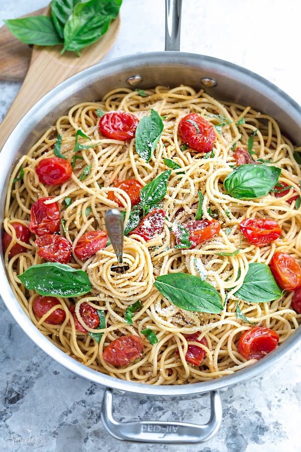 Cherry Tomato Basil Spinach and Parmesan Pasta makes the perfect easy ...