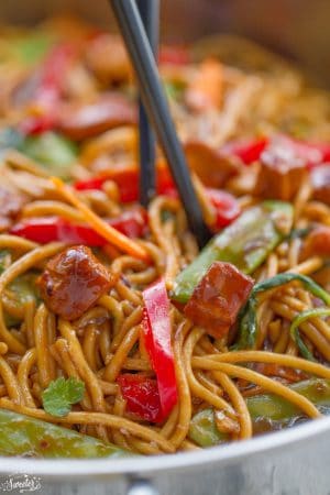 Easy Chicken Lo Mein makes the perfect easy Asian-inspired weeknight meal! Best of all, takes less than 30 minutes to make with the most authentic flavors! So delicious and way better than any Chinese takeout! Leftovers make great lunch bowls or for your weekly meal prepping for school or work lunches and even dinner!