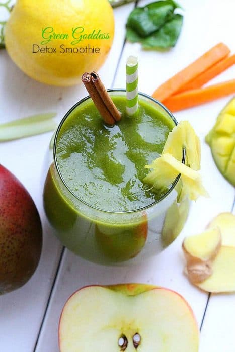 Green-Goddess-Detox-Smoothie-a-delicious-creamy-and-naturally-sweet-smoothie-that-is-healthy-full-of-vitamins-nutrients-sugar-free dairy-free paleo and vegan