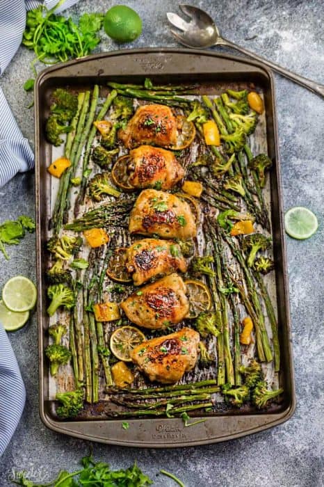 This Easy Honey Lime Chicken Sheet Pan recipe is the perfect easy dinner for busy weeknights. Best part of all, made in just ONE sheet pan and full of tender asparagus and broccoli. Best of all, is great for weekly Sunday meal prep or leftovers are great for lunch bowls for work or school.