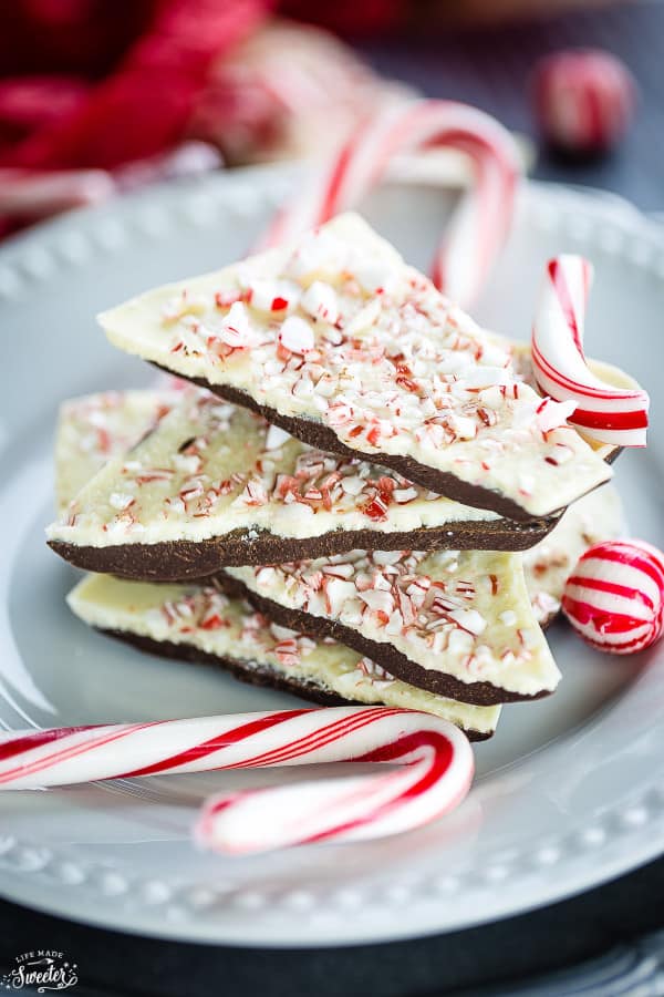 Layered White Chocolate Peppermint Mocha Bark is perfect for giving for ...