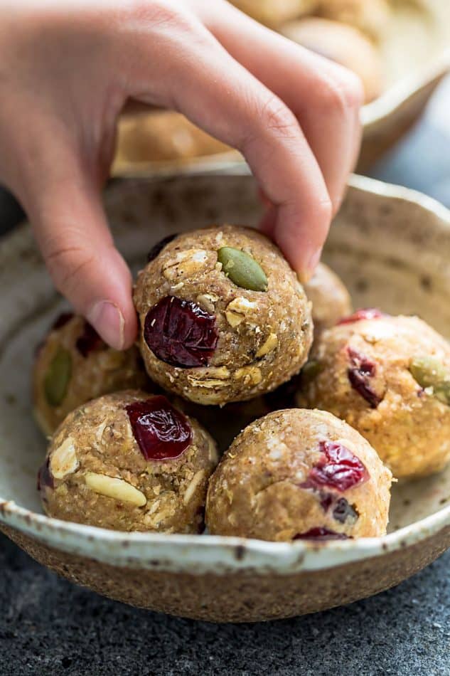 pumpkin-energy-bites-recipe-photo-picture6