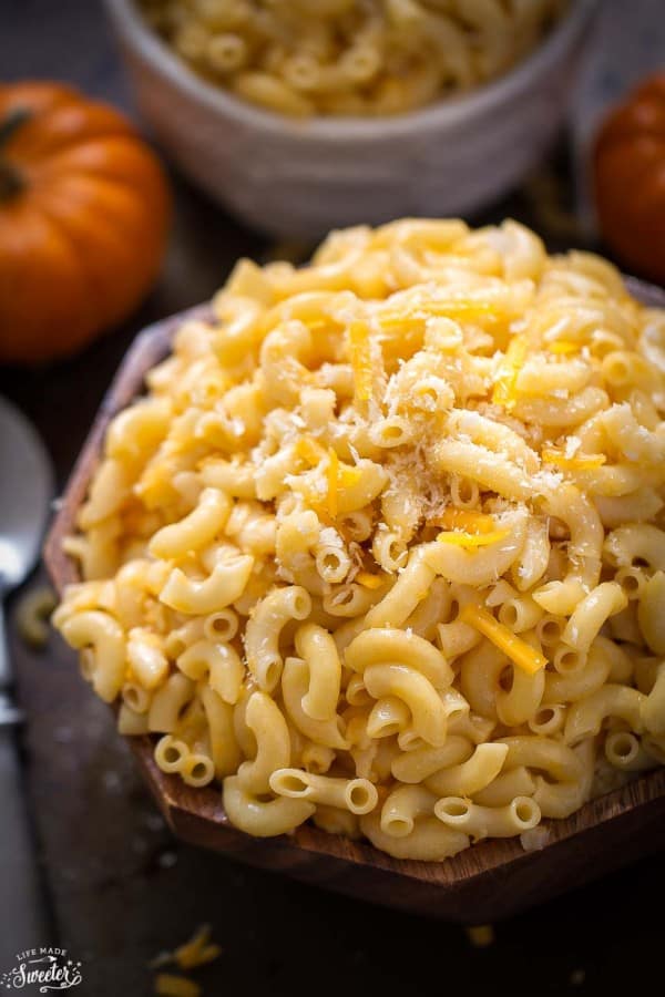 Pumpkin Macaroni & Cheese makes a delicious & comforting dish for fall