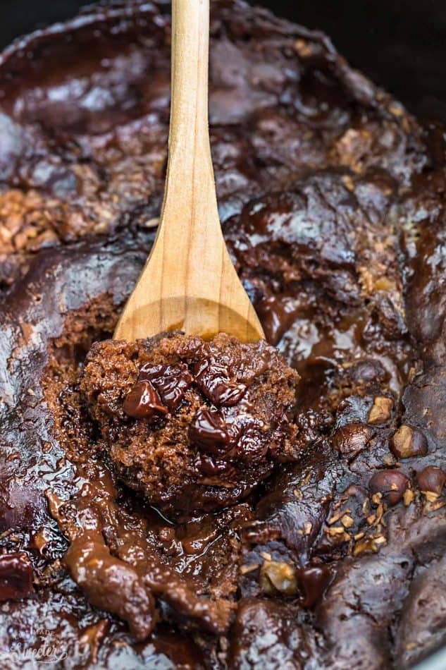 Slow Cooker Hot Fudge Pudding Cake Makes The Perfect Sweet Treat 4 