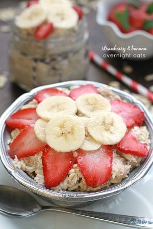 Strawberry, Banana & Coconut Overnight Oats- an easy and delicious combination of banana, strawberry and coconut overnight oats.