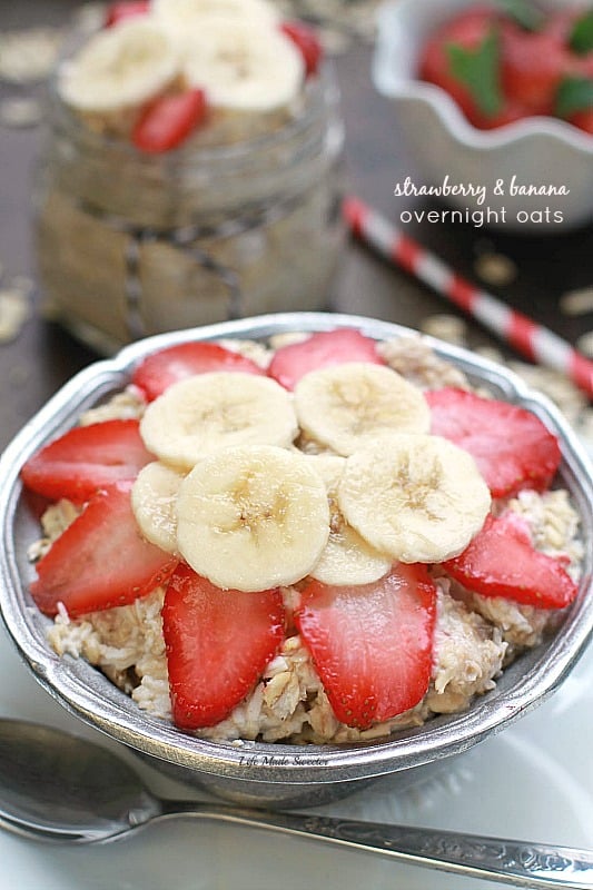 Strawberry, Banana & Coconut Overnight Oats